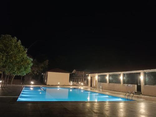 citrus prime bandhavgarh resort and cott