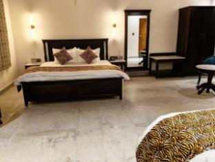 citrus prime bandhavgarh resort and cott