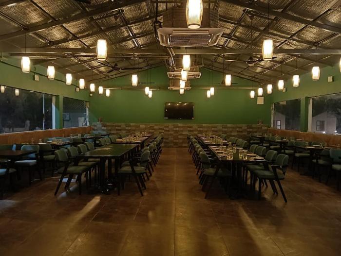 citrus prime bandhavgarh resort and cott