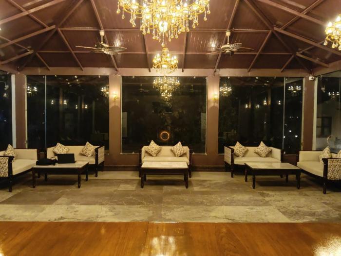 citrus prime bandhavgarh resort and cott