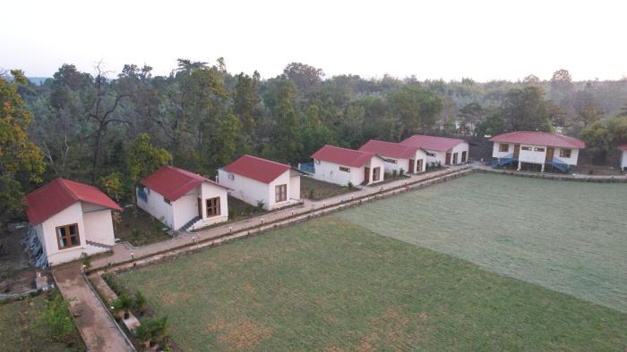 citrus prime bandhavgarh resort and cott