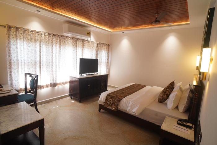 citrus prime bandhavgarh resort and cott