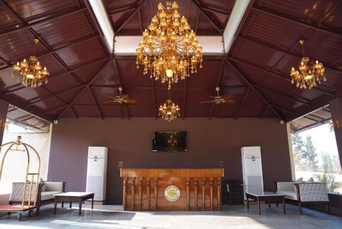 citrus prime bandhavgarh resort and cott
