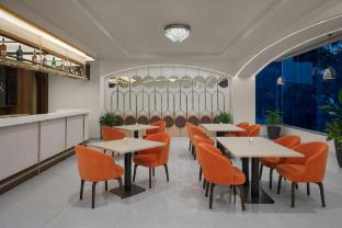 the fern habitat pune mundhwa series by marriott