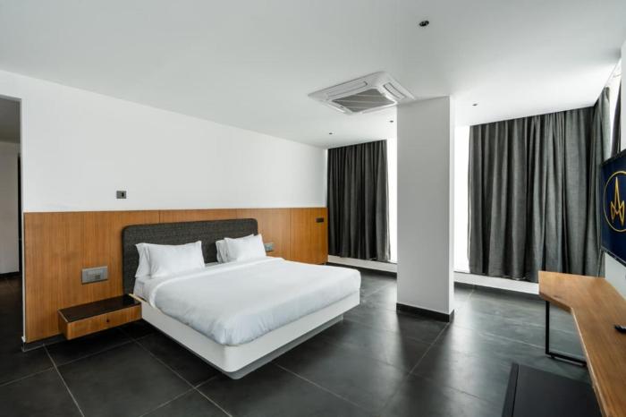 avm elite suites malur