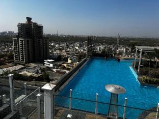 the grand anukampa luxury suites