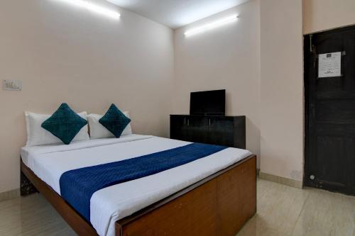 hotel soft petal