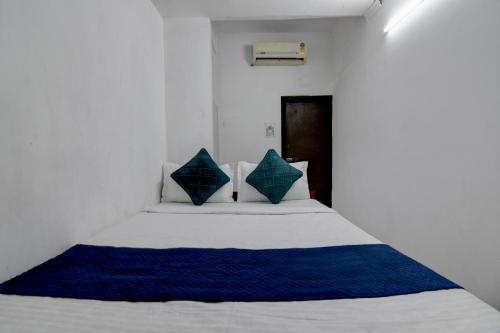 hotel soft petal