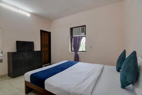 hotel soft petal