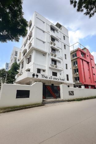 the 5 story hotel hitec city