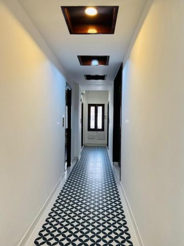 the 5 story hotel hitec city
