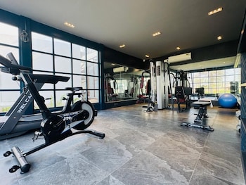 shoreland leisure stays