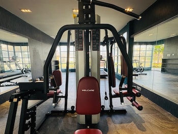 shoreland leisure stays