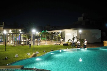 Shoreland Leisure Stays,,3 star