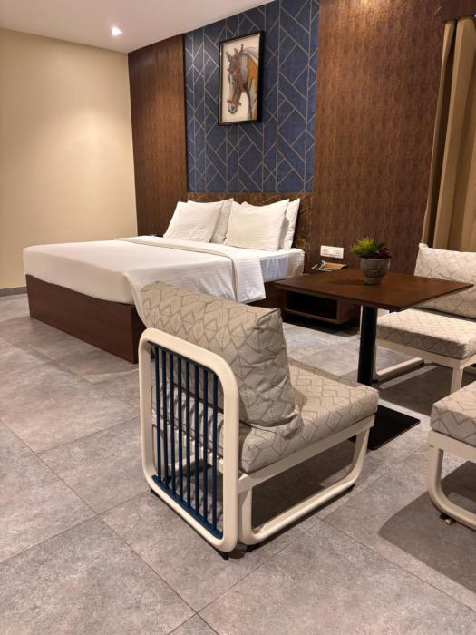 shoreland leisure stays