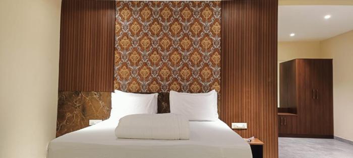 shoreland leisure stays