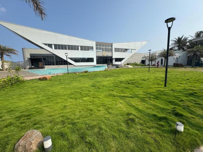 shoreland leisure stays