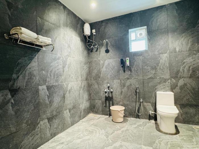 shoreland leisure stays