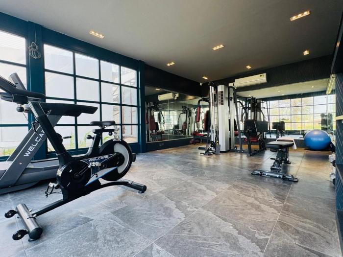shoreland leisure stays