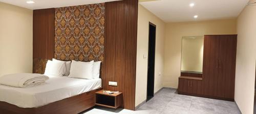 shoreland leisure stays