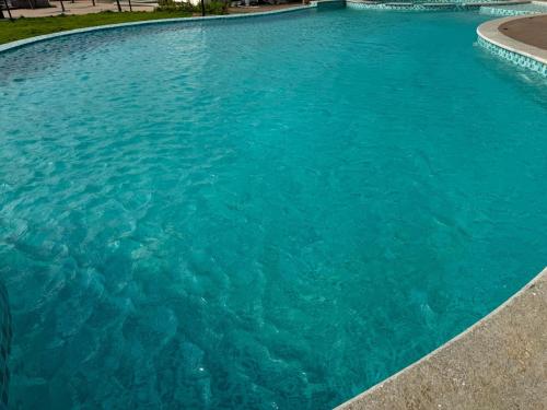 shoreland leisure stays