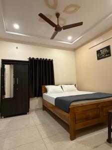 sri aavasa homestays