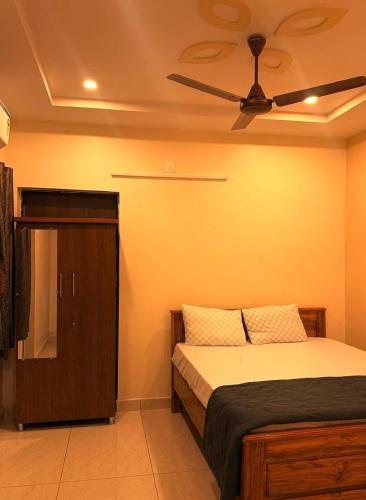 sri aavasa homestays