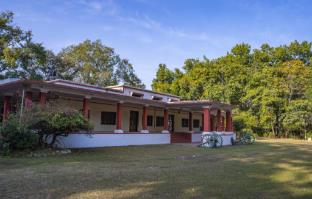 maharaja kothi resort bandhavgarh