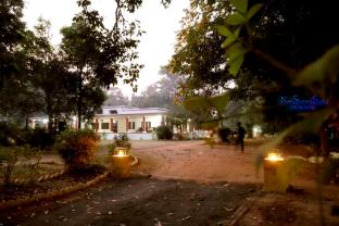 maharaja kothi resort bandhavgarh