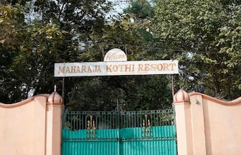 maharaja kothi resort bandhavgarh