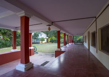maharaja kothi resort bandhavgarh