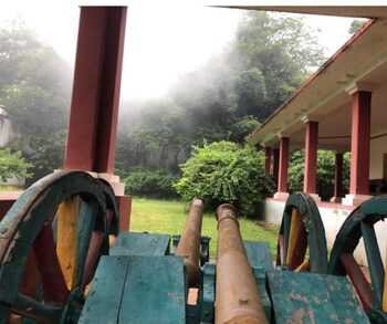 maharaja kothi resort bandhavgarh
