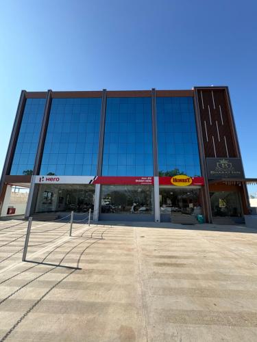 bharat inn hotel and restaurant