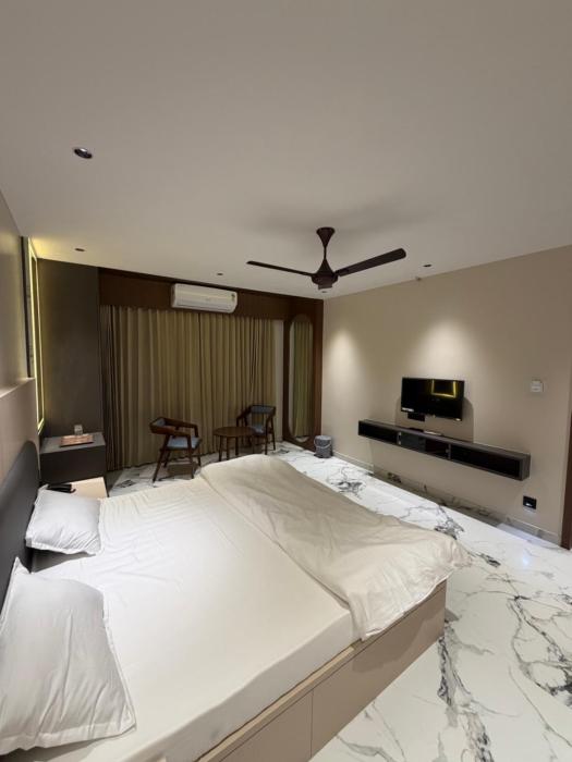 bharat inn hotel and restaurant