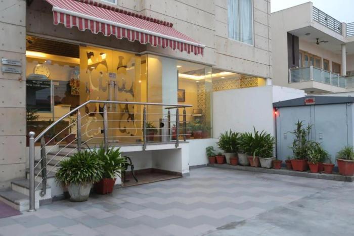 hotel grand tushar elegant