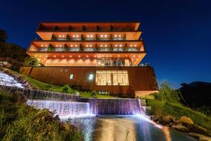 hotel uji ftohte tepelene