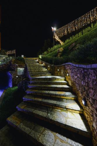 hotel uji ftohte tepelene