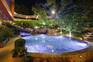 hotel uji ftohte tepelene