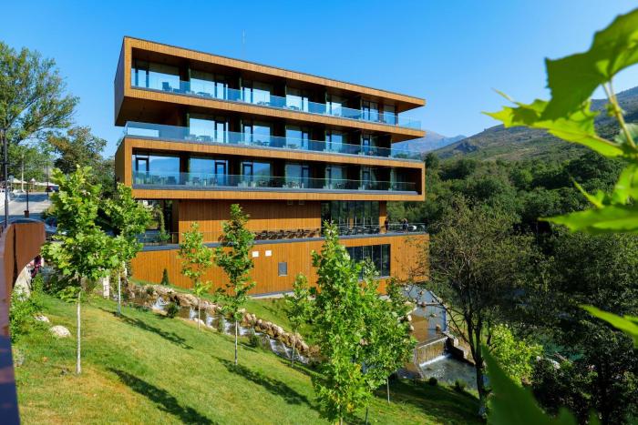 hotel uji ftohte tepelene