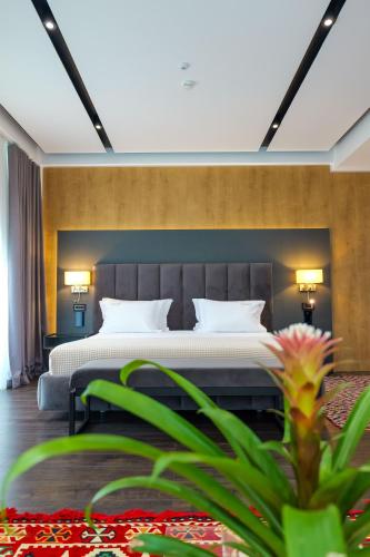 Hotel Uji Ftohte Tepelene,,4 star