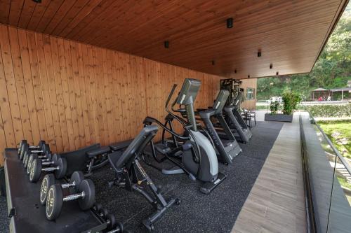 hotel uji ftohte tepelene