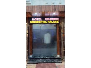 dhamstay hotel srikhetra palace near golden beach