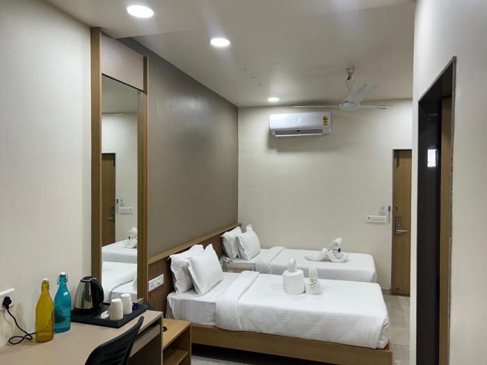v club bhuj