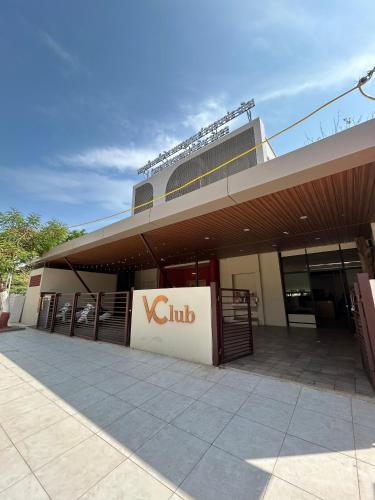 v club bhuj