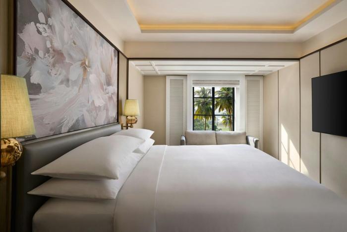 renaissance goa hotel