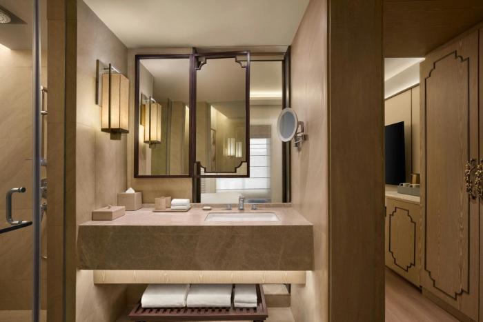 renaissance goa hotel