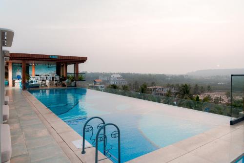 renaissance goa hotel