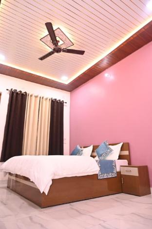 radhe palace