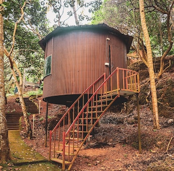 ashoka theeram by devas varkala