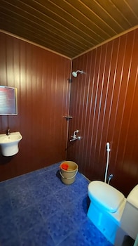 Ashoka Theeram By Deva's Varkala,,2 star